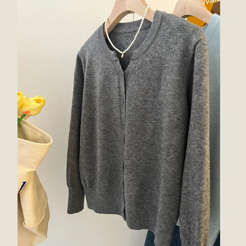 AliExpress Other Fashionista Woman's Thin Cashmere Sweater