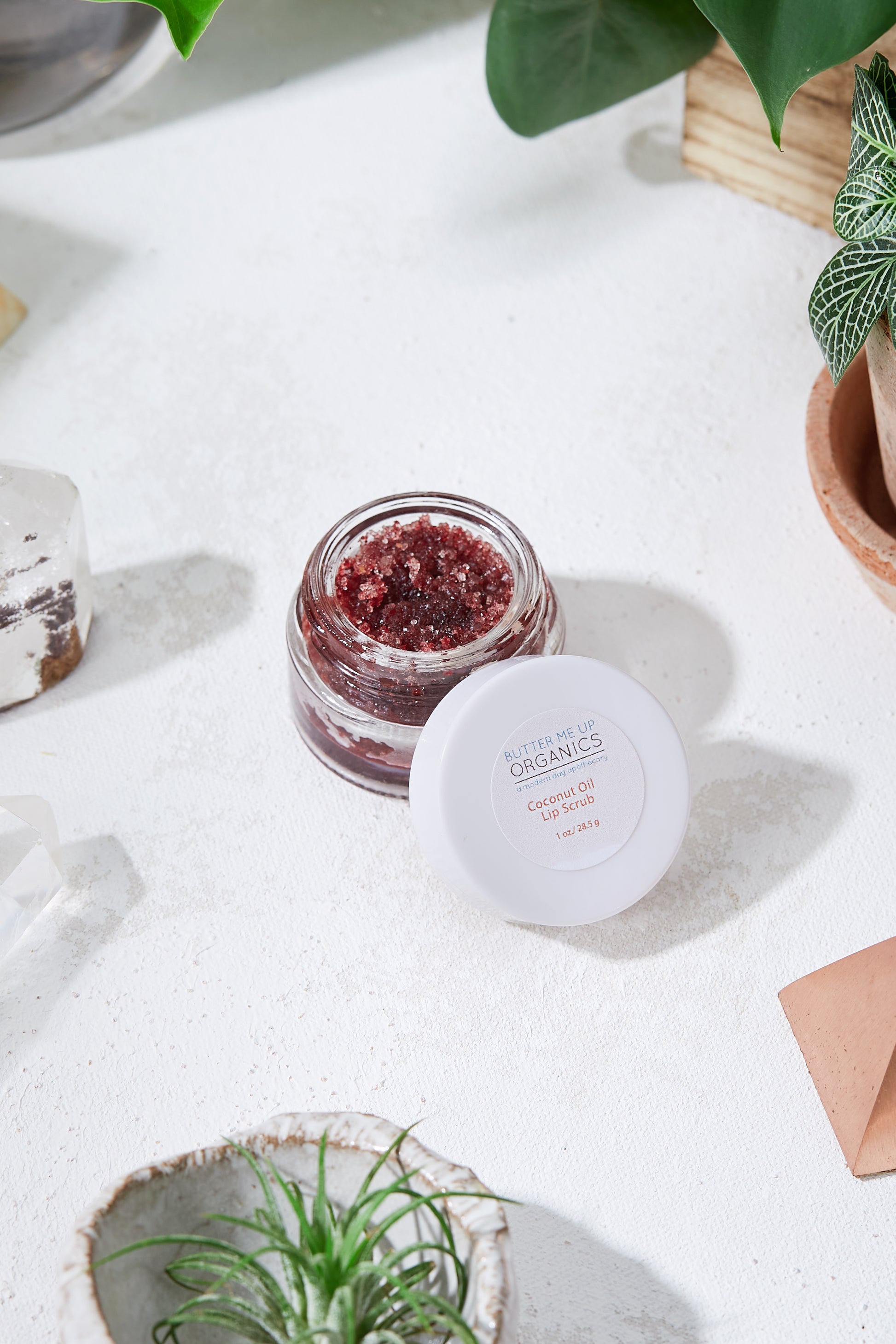 White Smokey Skincare Organic Coconut Lip Scrub